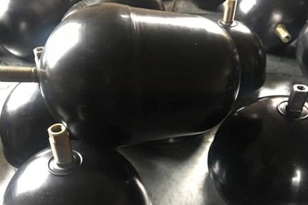 囊式蓄能器壓力嚴重降低？泄漏是主要原因！